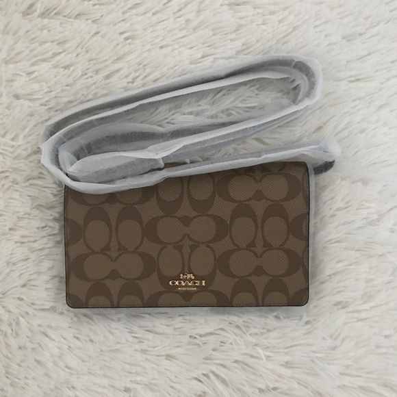 ❌Sold❌ NWT 🌻 Coach Hayden Foldover Crossbody Clutch 🌻 - Picture 4 of 4